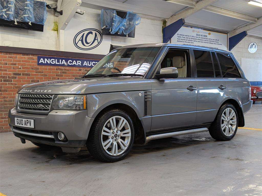<p>2010 LAND ROVER RANGE ROVER VOGUE TDV8 AUTO</p>