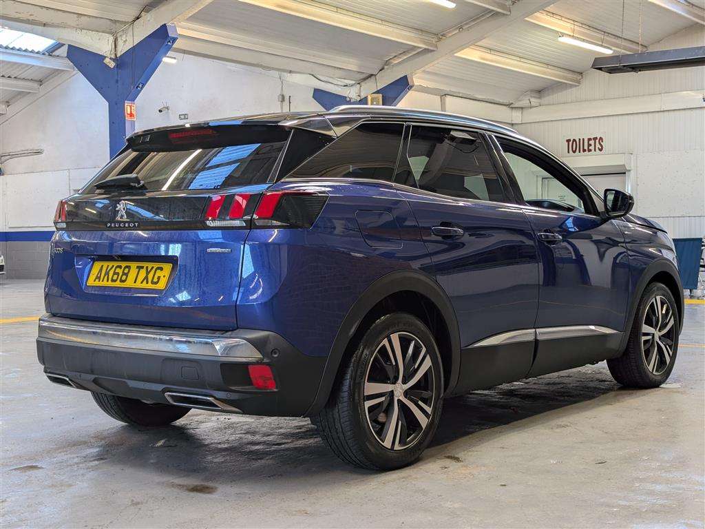 <p>2019 PEUGEOT 3008 GT LINE BLUEHDI S/S</p>