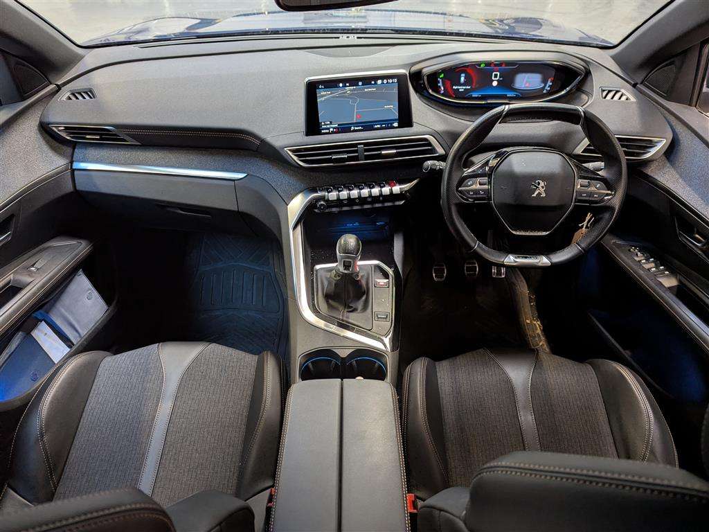 <p>2019 PEUGEOT 3008 GT LINE BLUEHDI S/S</p>