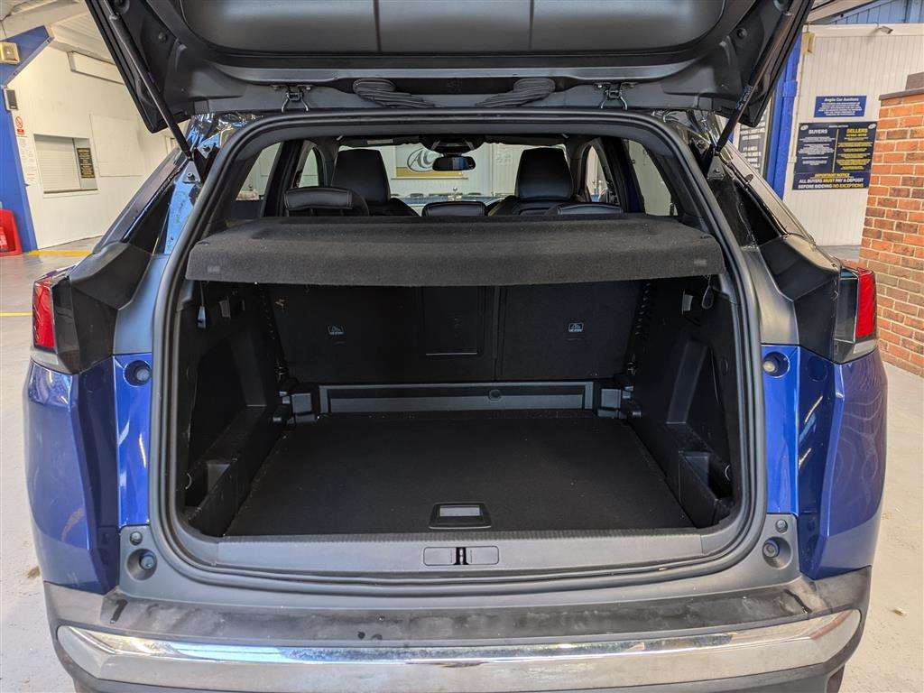 <p>2019 PEUGEOT 3008 GT LINE BLUEHDI S/S</p>