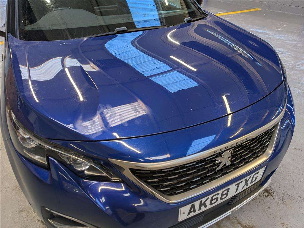 <p>2019 PEUGEOT 3008 GT LINE BLUEHDI S/S</p>