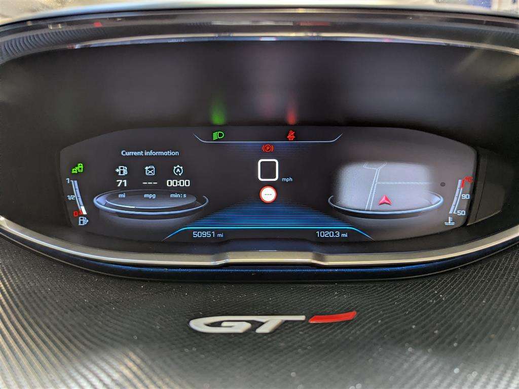 <p>2019 PEUGEOT 3008 GT LINE BLUEHDI S/S</p>