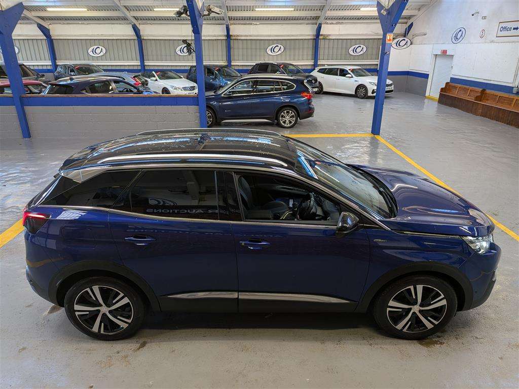 <p>2019 PEUGEOT 3008 GT LINE BLUEHDI S/S</p>