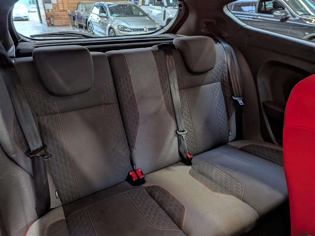 <p>2017 FORD FIESTA ST-LINE RED EDITIO</p>