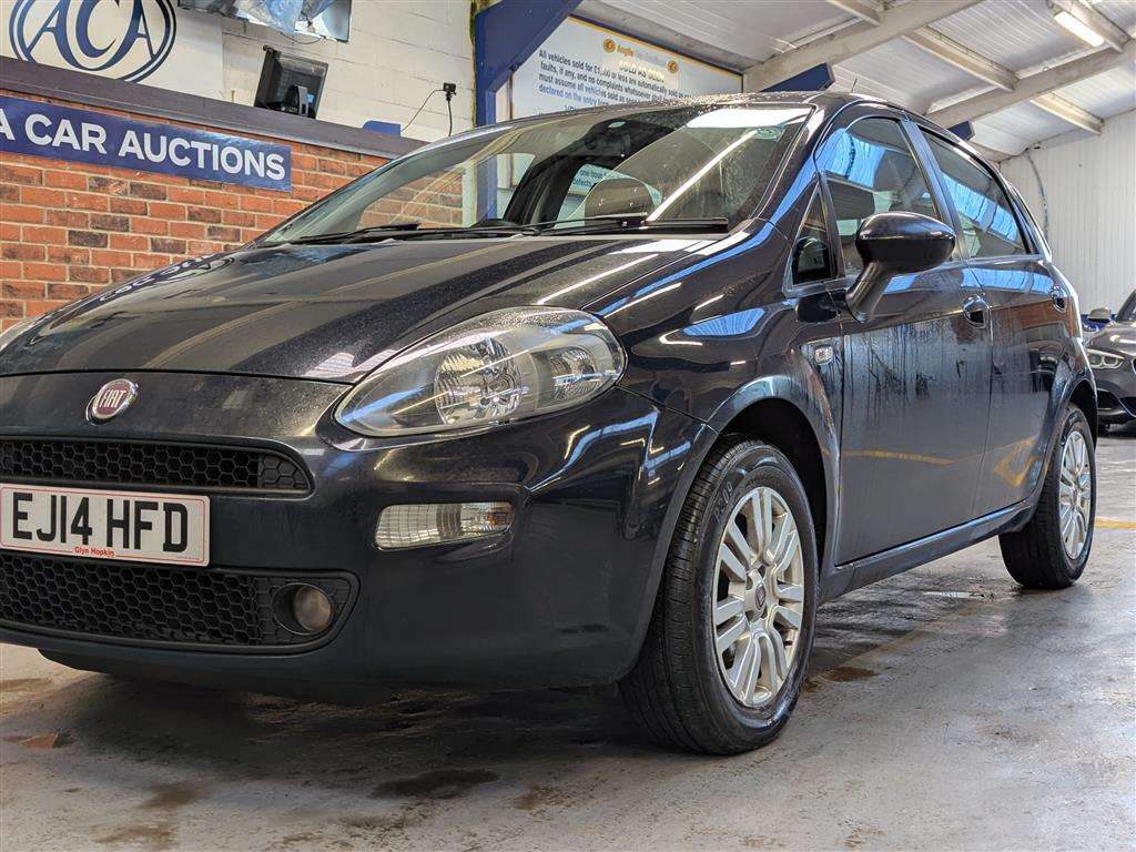 <p>2014 FIAT PUNTO EASY</p>