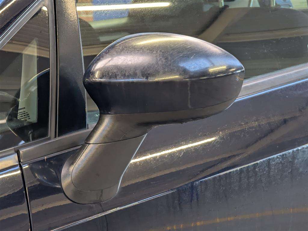 <p>2014 FIAT PUNTO EASY</p>