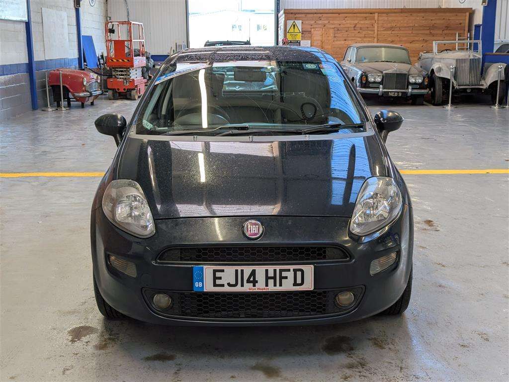 <p>2014 FIAT PUNTO EASY</p>