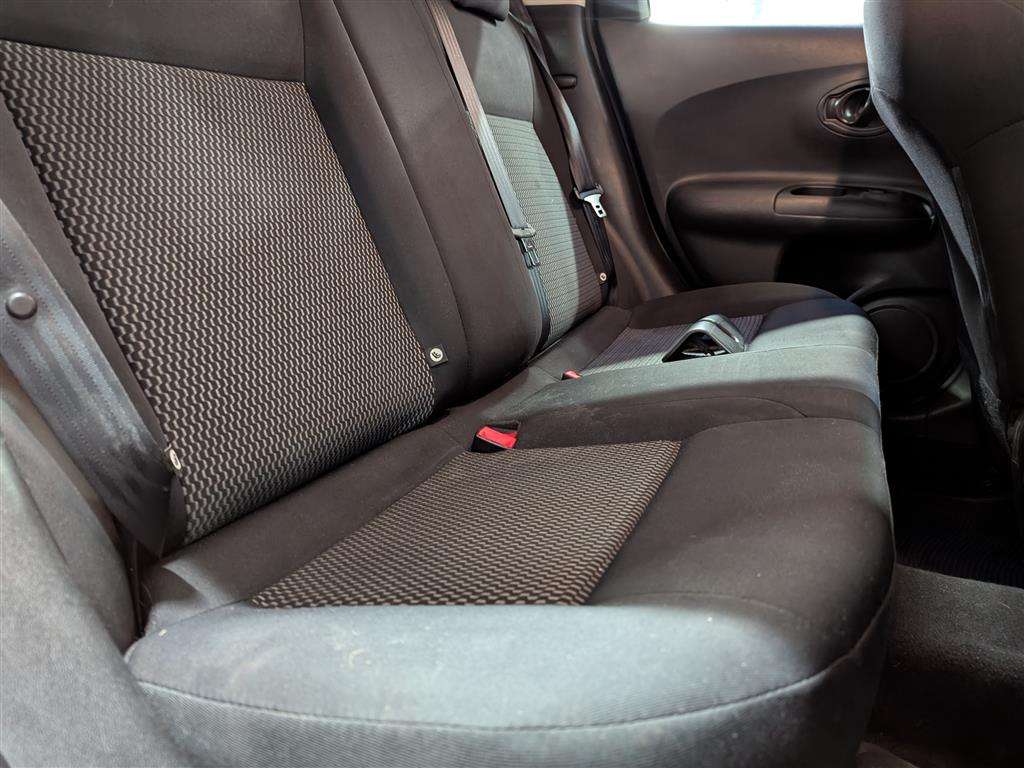 <p>2014 NISSAN JUKE VISIA DCI</p>