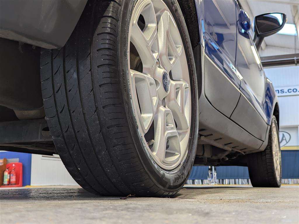 <p>2017 FORD ECOSPORT TITANIUM TURBO</p>