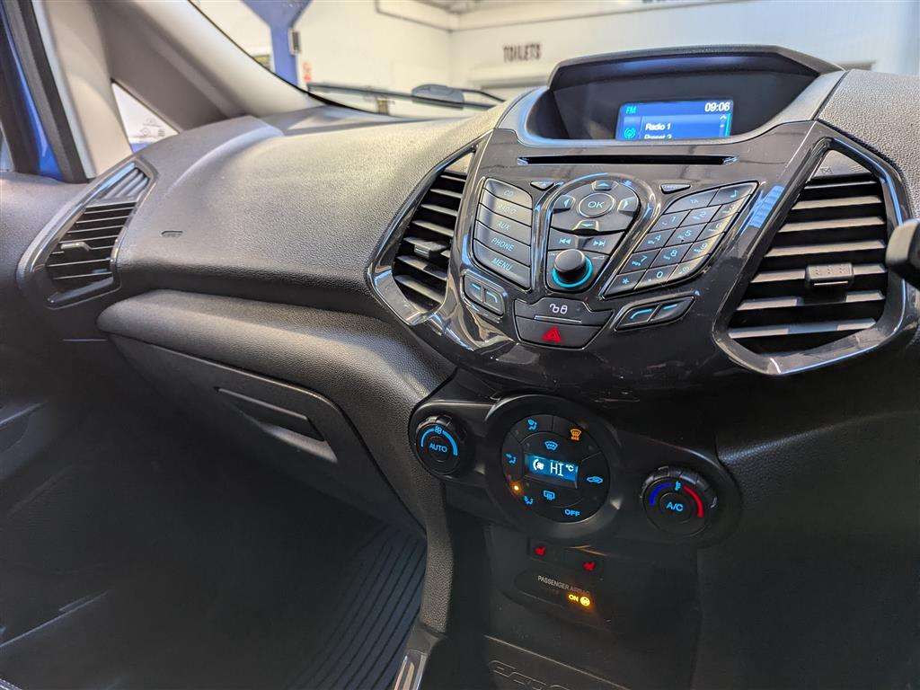 <p>2017 FORD ECOSPORT TITANIUM TURBO</p>