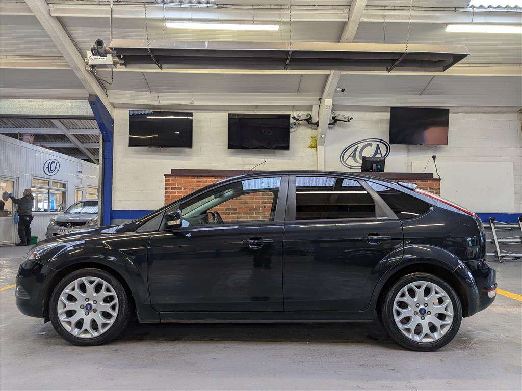 <p>2011 FORD FOCUS ZETEC TDCI 109</p>