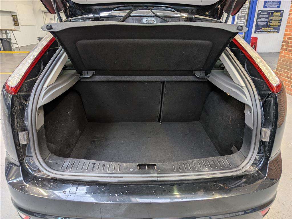 <p>2011 FORD FOCUS ZETEC TDCI 109</p>