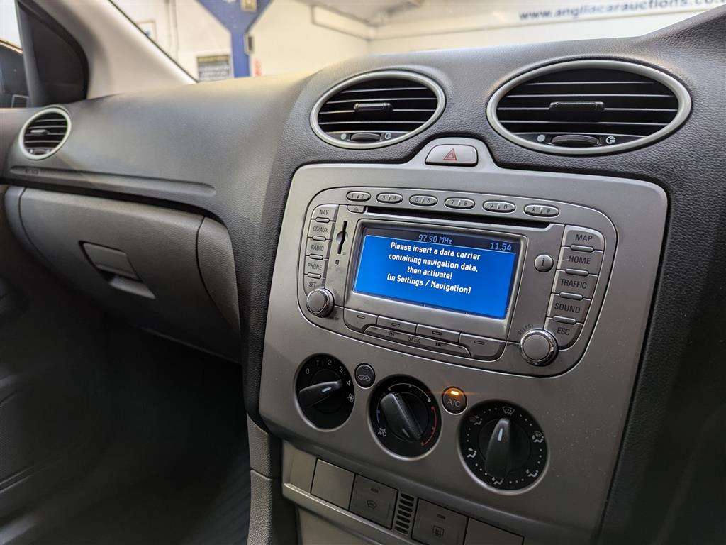 <p>2011 FORD FOCUS ZETEC TDCI 109</p>