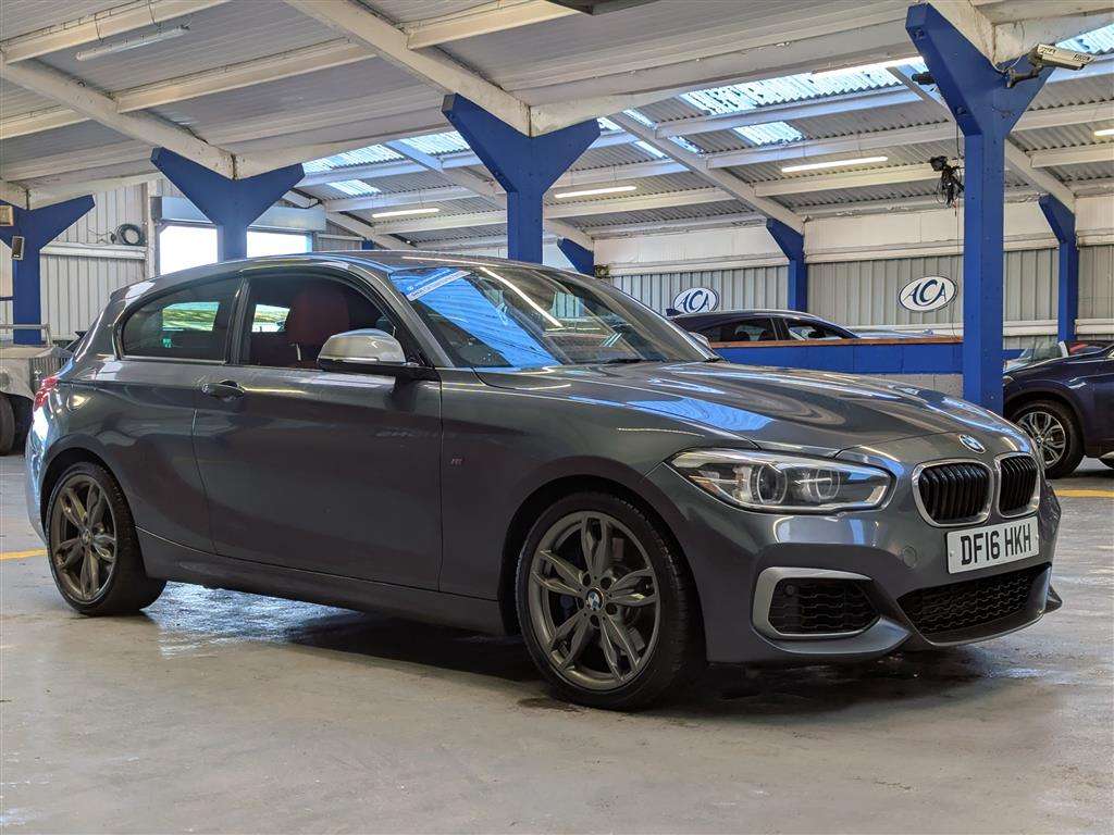 <p>2016 BMW M135I AUTO</p>
