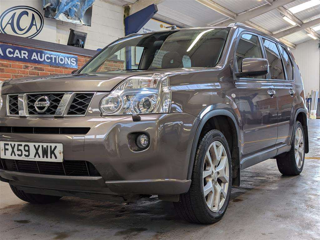 <p>2009 NISSAN X-TRAIL TEKNA DCI</p>
