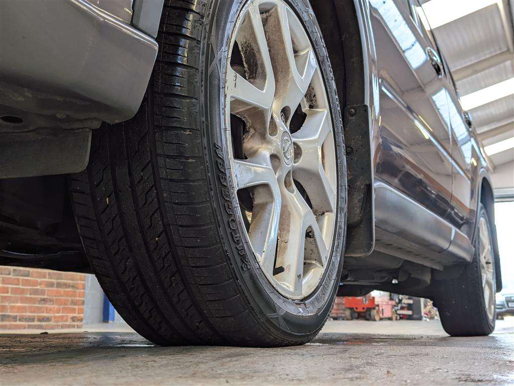 <p>2009 NISSAN X-TRAIL TEKNA DCI</p>