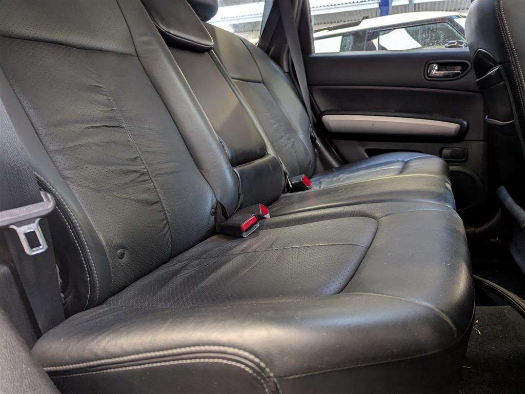 <p>2009 NISSAN X-TRAIL TEKNA DCI</p>