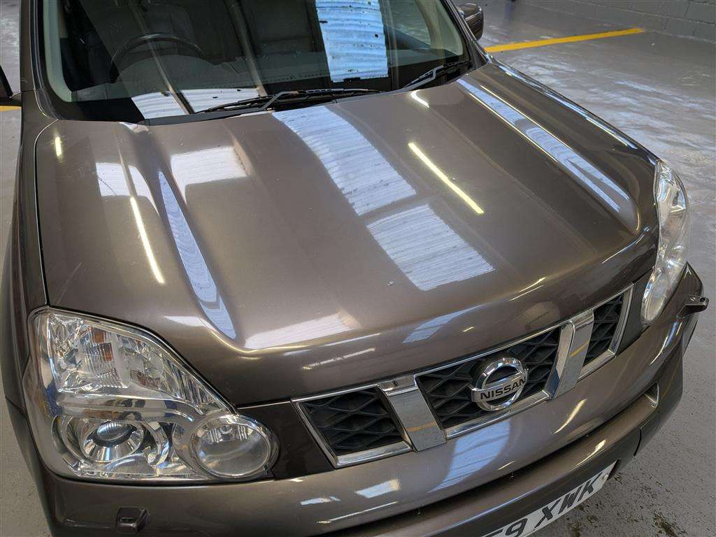 <p>2009 NISSAN X-TRAIL TEKNA DCI</p>