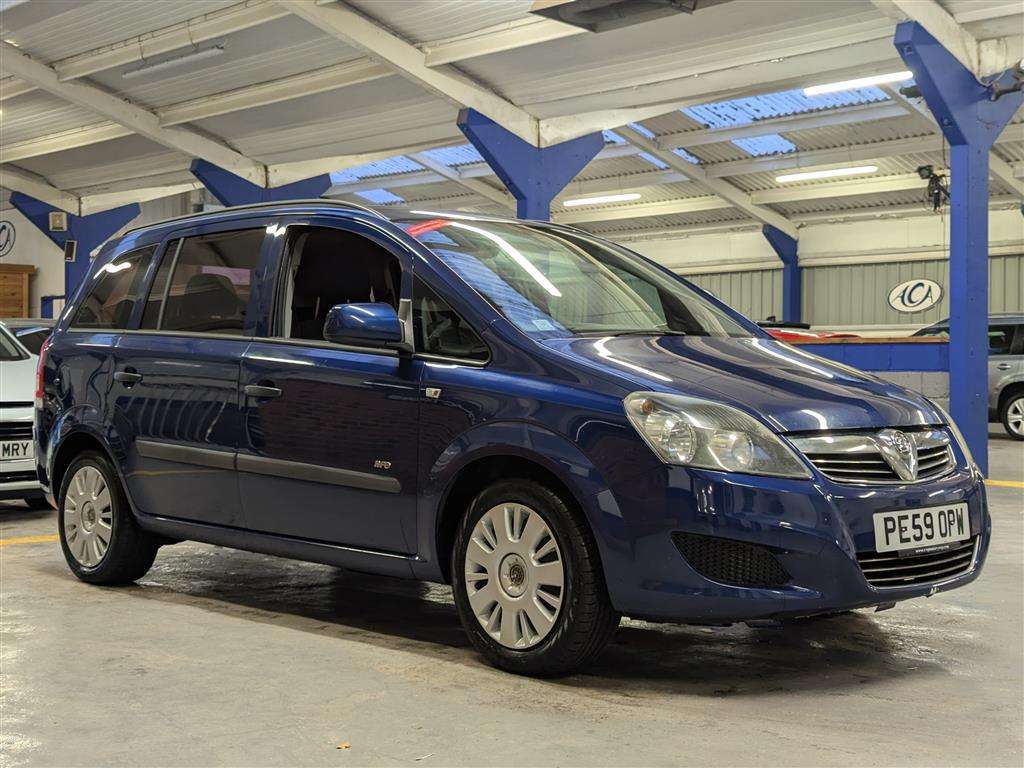 <p>2009 VAUXHALL ZAFIRA LIFE</p>