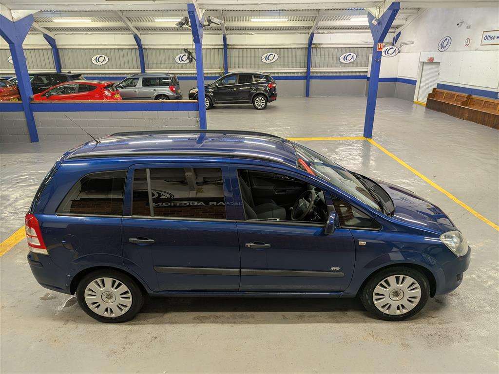 <p>2009 VAUXHALL ZAFIRA LIFE</p>