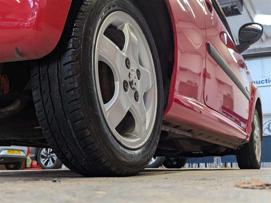 <p>2009 PEUGEOT 107 VERVE</p>