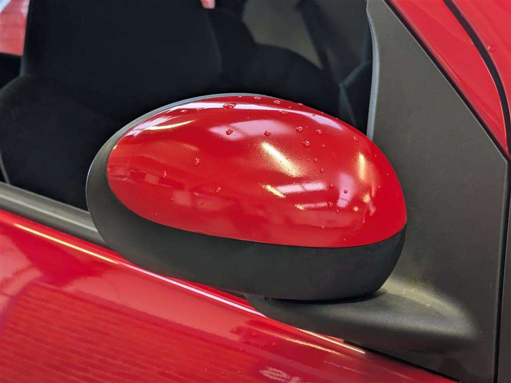 <p>2009 PEUGEOT 107 VERVE</p>