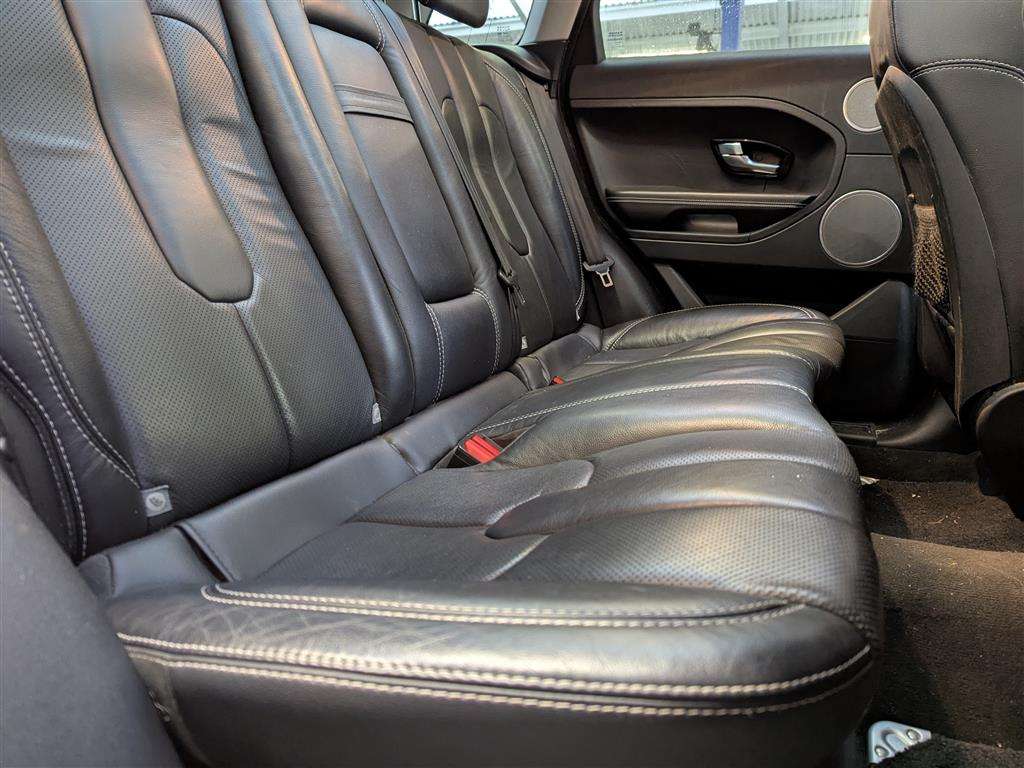 <p>2013 LAND ROVER RANGE ROVER EVOQUE D-LUX</p>