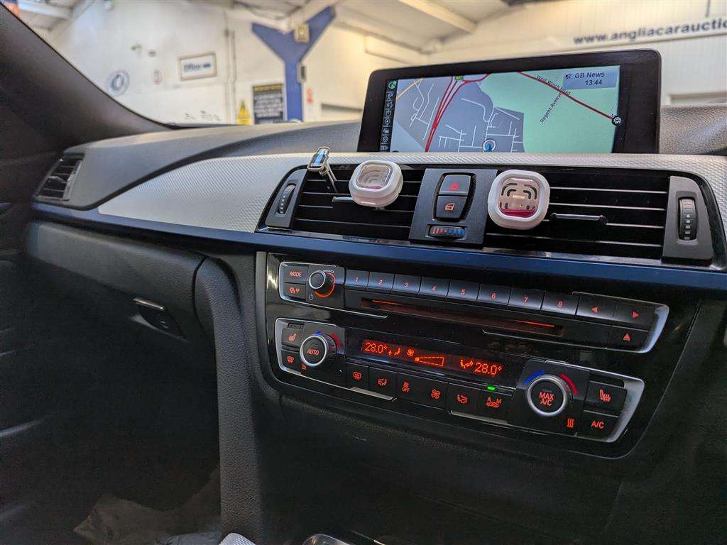 <p>2015 BMW 420I XDRIVE M SPORT AUTO</p>