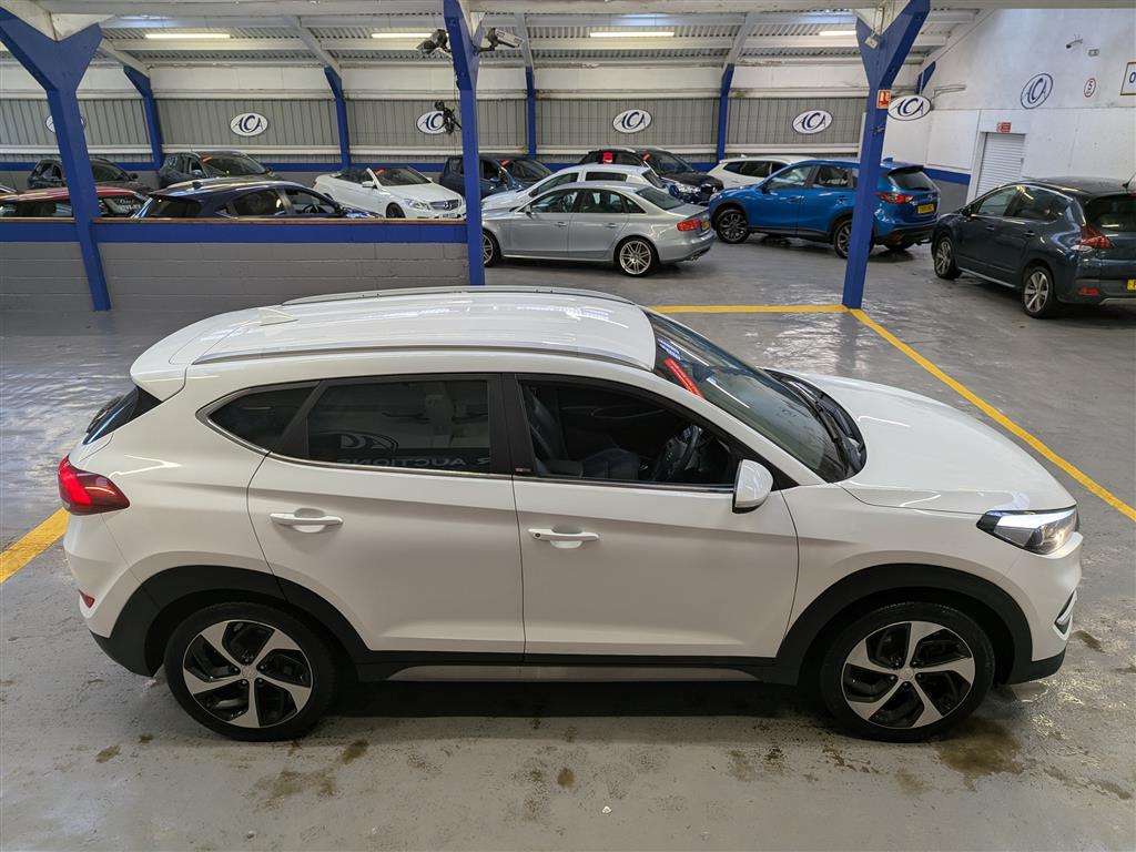 <p>2018 HYUNDAI TUCSON SPORT EDITION 2WD</p>