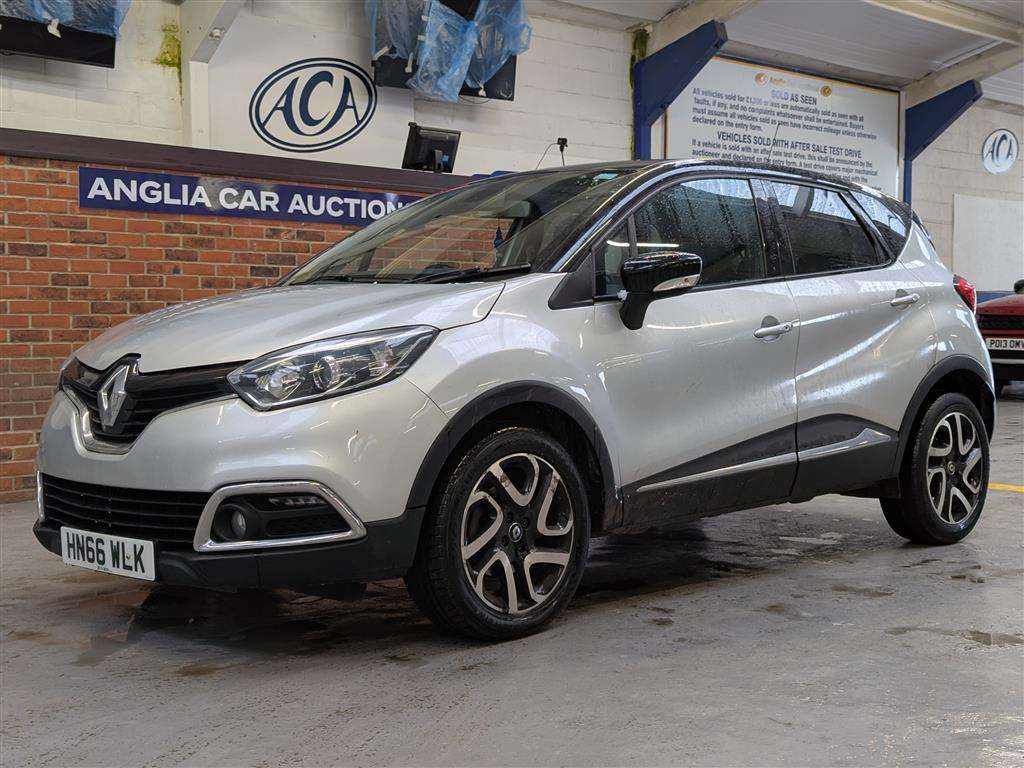 <p>2016 RENAULT CAPTUR DYNAMIQUE S NAV DC</p>