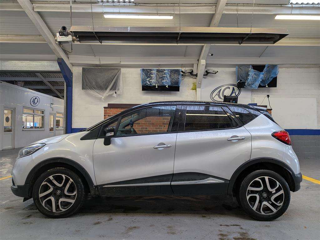 <p>2016 RENAULT CAPTUR DYNAMIQUE S NAV DC</p>
