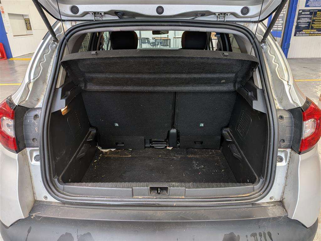 <p>2016 RENAULT CAPTUR DYNAMIQUE S NAV DC</p>