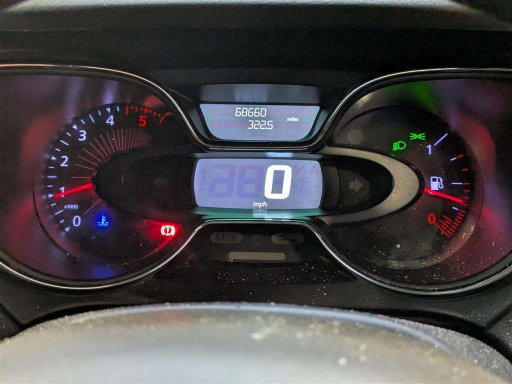 <p>2016 RENAULT CAPTUR DYNAMIQUE S NAV DC</p>