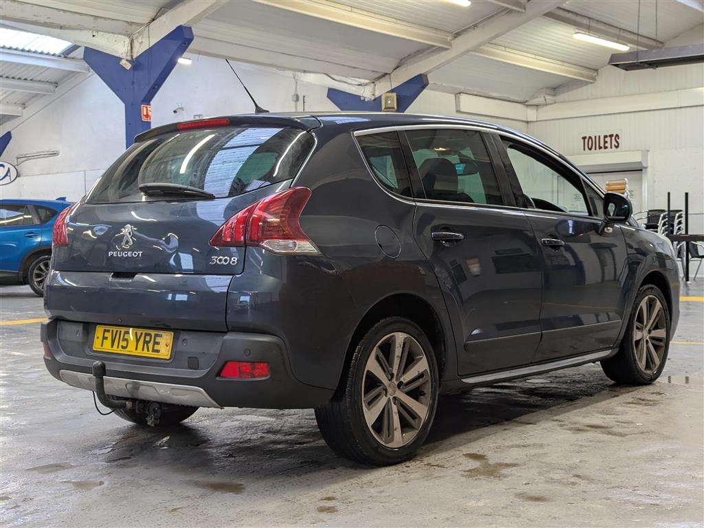 <p>2015 PEUGEOT 3008 ALLURE PURE TECH S/S</p>