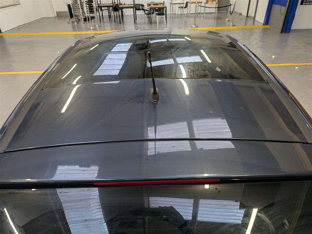 <p>2015 PEUGEOT 3008 ALLURE PURE TECH S/S</p>