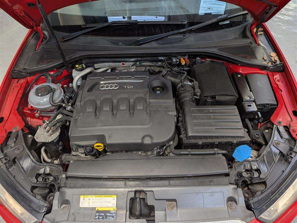 <p>2013 AUDI A3 SE TDI</p>