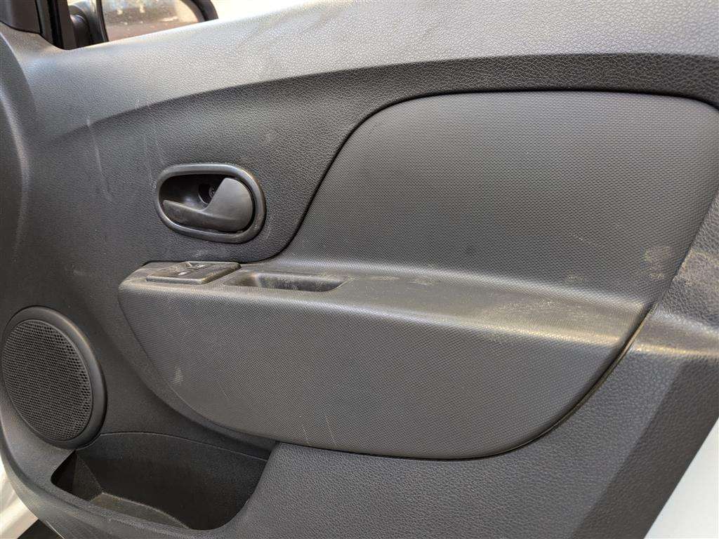 <p>2019 DACIA SANDERO ESSENTIAL TCE</p>