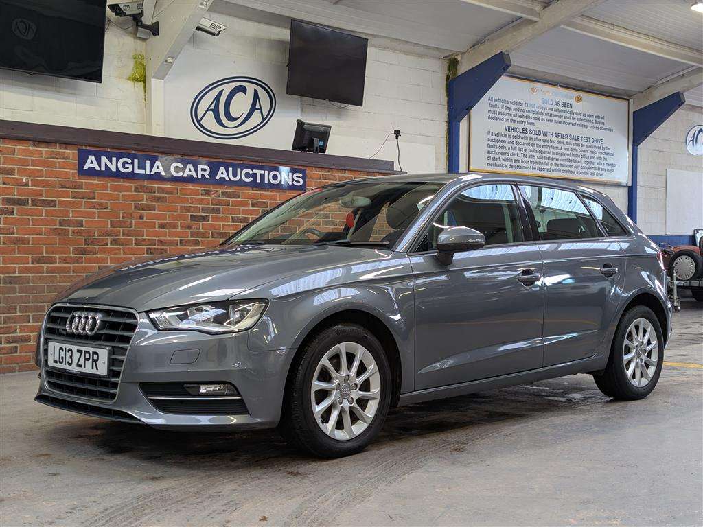 <p>2013 AUDI A3 SE TDI</p>