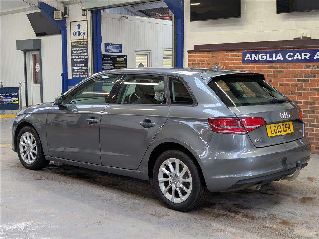 <p>2013 AUDI A3 SE TDI</p>