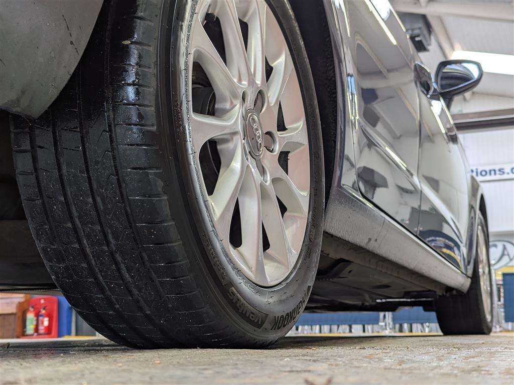 <p>2013 AUDI A3 SE TDI</p>