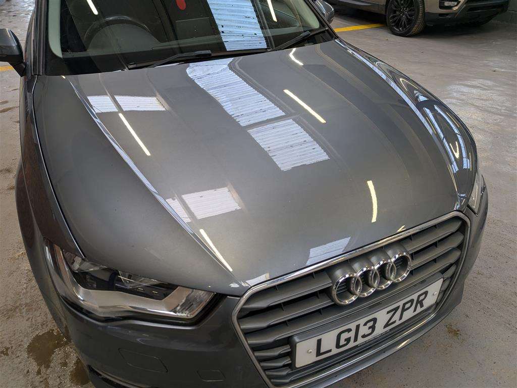 <p>2013 AUDI A3 SE TDI</p>