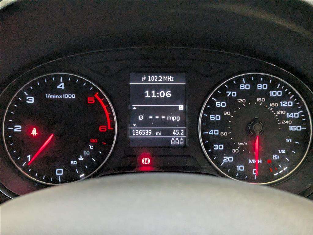 <p>2013 AUDI A3 SE TDI</p>