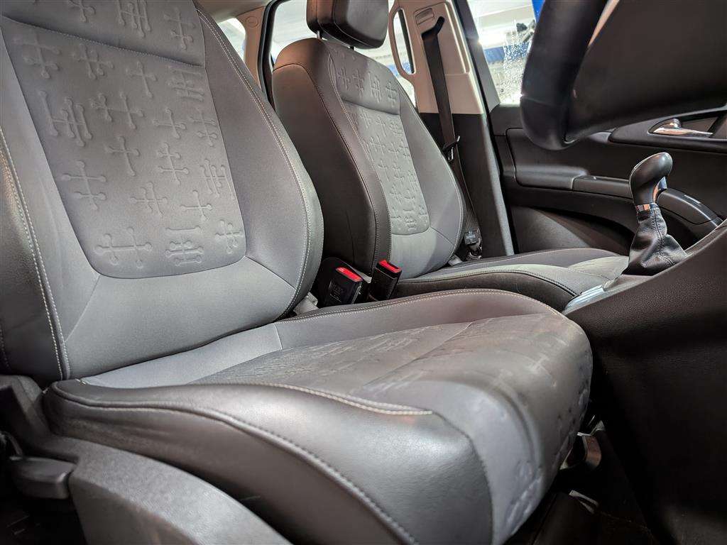 <p>2015 VAUXHALL MERIVA TECH LINE</p>