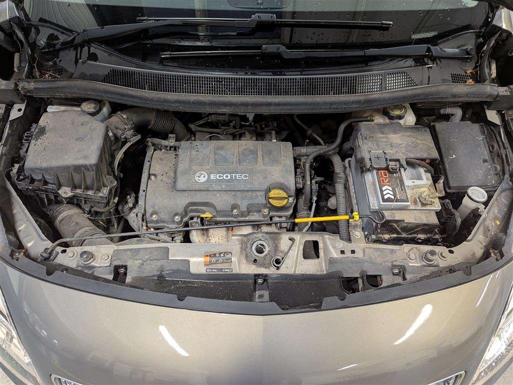 <p>2015 VAUXHALL MERIVA TECH LINE</p>