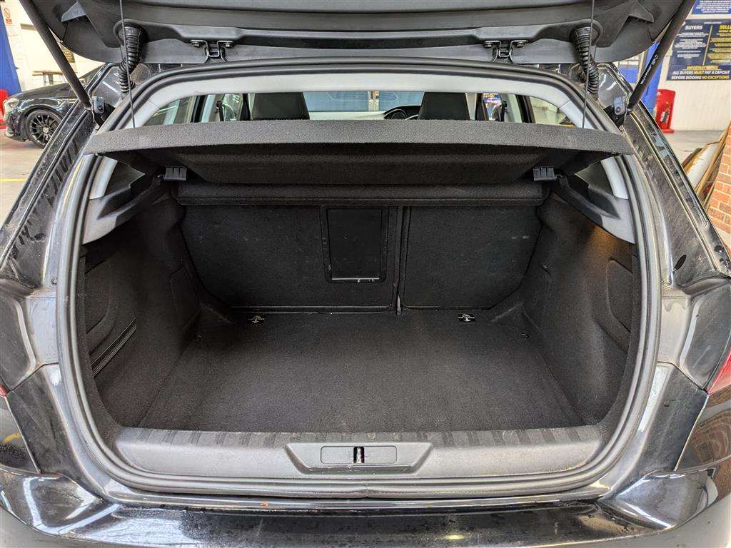 <p>2018 PEUGEOT 308 ALLURE S/S</p>