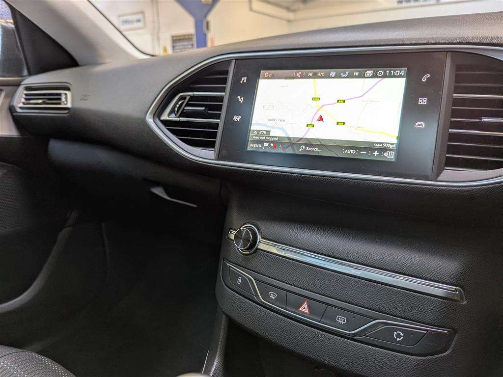 <p>2018 PEUGEOT 308 ALLURE S/S</p>