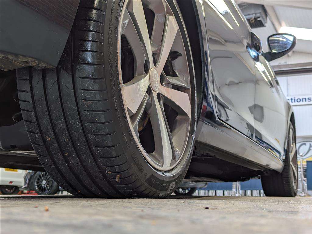 <p>2018 PEUGEOT 308 ALLURE S/S</p>