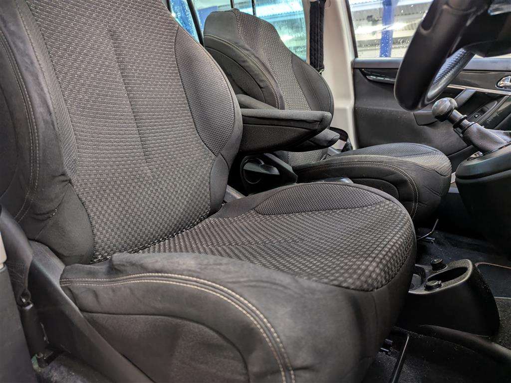 <p>2013 CITROEN C4 GRAND PICASSO PLATINUM</p>