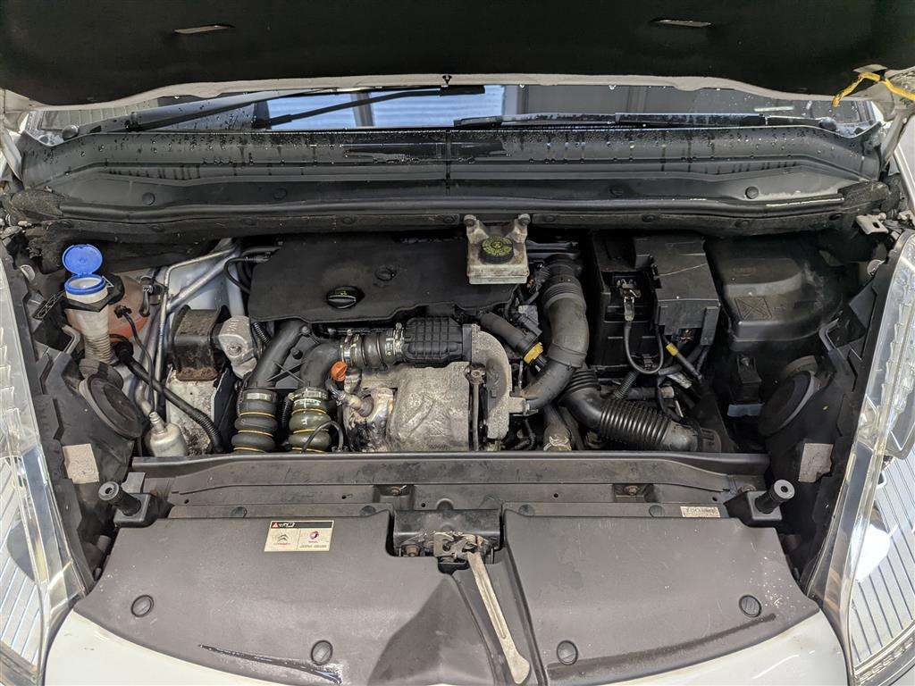 <p>2013 CITROEN C4 GRAND PICASSO PLATINUM</p>