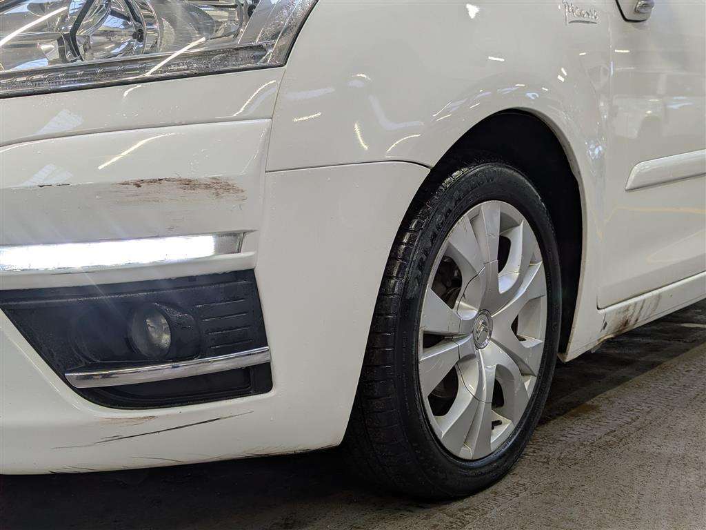 <p>2013 CITROEN C4 GRAND PICASSO PLATINUM</p>